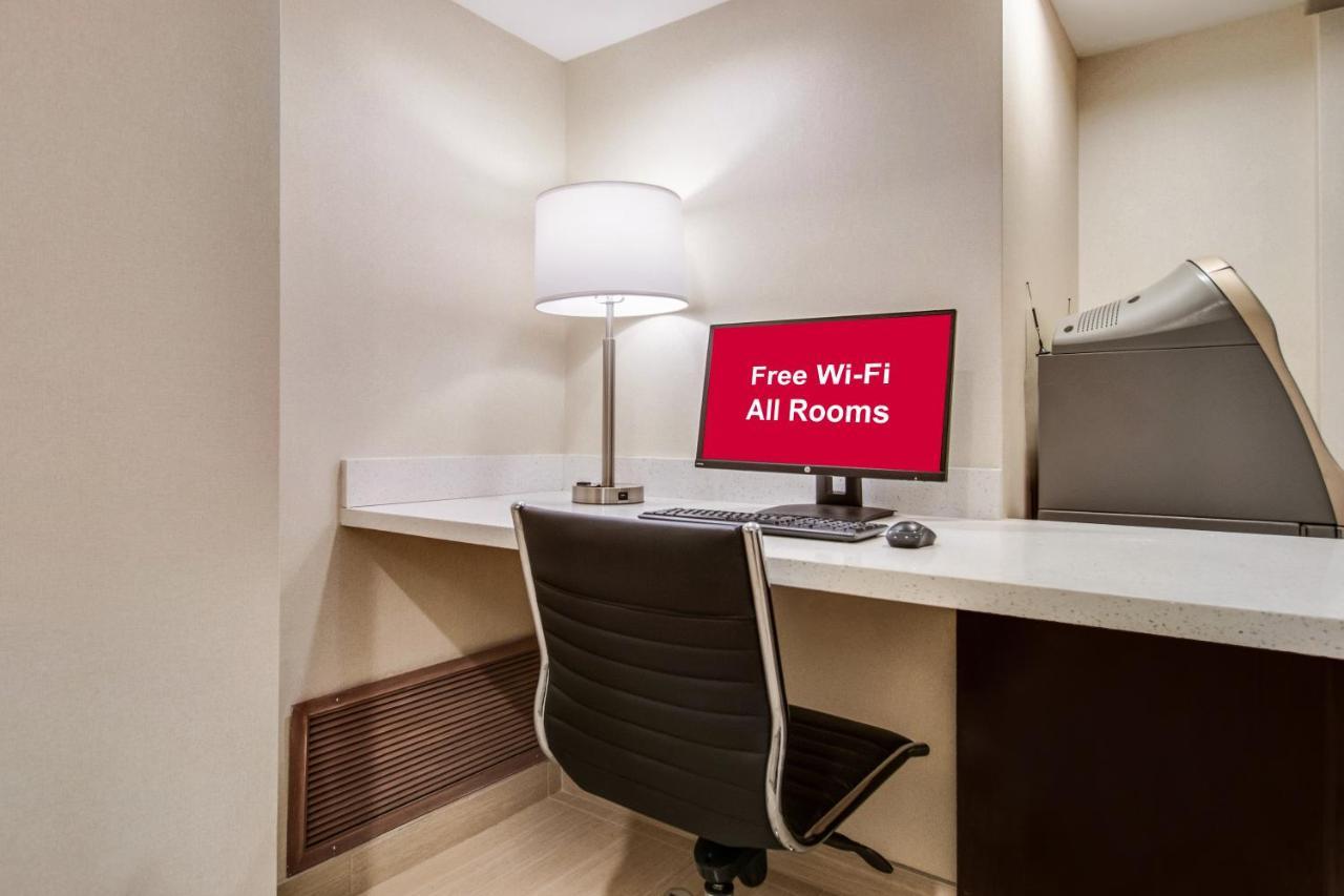 Red Roof Inn Plus+ Dallas - Addison Esterno foto